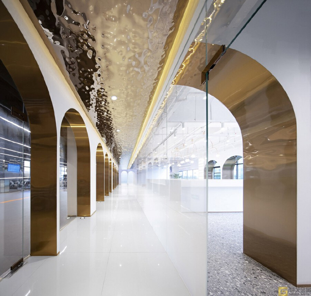 Water Wave Textured Stainless Steel Ceiling